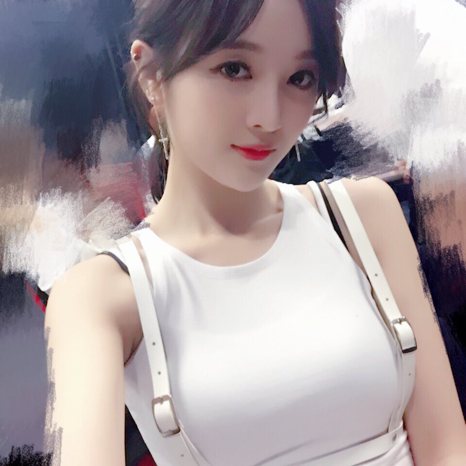 Ảnh Gái Xinh 2K5 Xu Hướng Hot Giúp Tôn Vinh Nét Đẹp Bí Ẩn Và Cá Tính