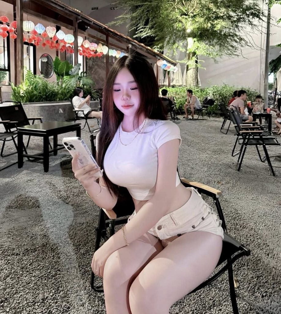 Vẻ Đẹp Vượt Thời Gian Khám Phá Ý Nghĩa Và Ảnh Hưởng Của ‘Anh Gai K10’ Trong Nét Đẹp Việt Nam