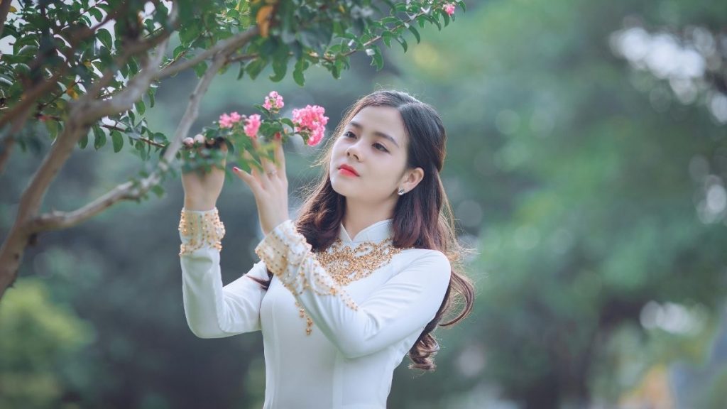 Khám Phá Bộ Sưu Tập Ảnh Gái Đẹp Mặc Áo Dài Gây Thương Nhớ Từ Ánh Nhìn Đầu Tiên
